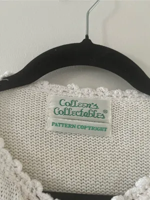 Vintage White Crochet Knit Sweater Pearl Embellished Large Cottagecore Grandma thumbnail 2