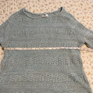 Old Navy Women's Light Blue Sweater thumbnail 5