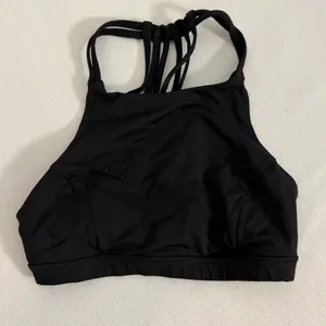 Lululemon Free to Be Moved Black Bra size 4 thumbnail 1