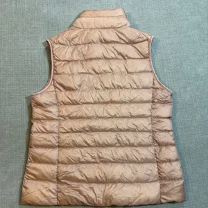 Uniqlo Ultra Light Down Vest Large Peach Pink Puffer Quilted Water Repellent thumbnail 2