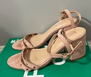 Forever 21 Heels thumbnail 1