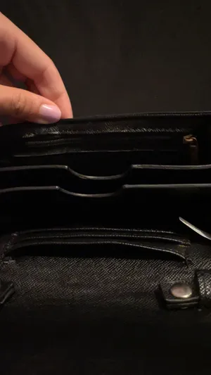 Guess Crossbody thumbnail 4