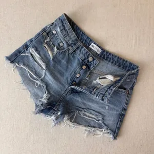 Zara Women‎ Distressed Denim Shorts Medium Wash Button Fly Size 4 thumbnail 6