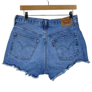 Levi's 501 Jean Shorts Distressed Raw Hem Medium Wash Denim Festival Size 30 thumbnail 4