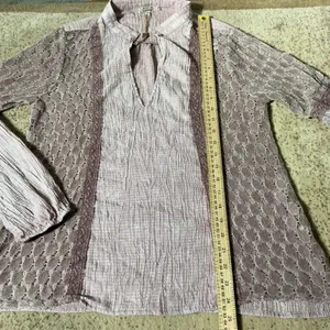 Gimmicks by BKE Bohemian Crinkle Gauze Crochet Lace‎ Boho Blouse GNK1655SB M thumbnail 2