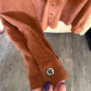 Velvet Heart Burnt Orange Corduroy Button Up Shacket thumbnail 2