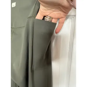 VUORI woman's studio pocket leggings Sage Green Size M thumbnail 5