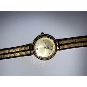 J.B. Champion Watch‎ Women's Quartz Japan Gold Tone Needs New Battery thumbnail 2