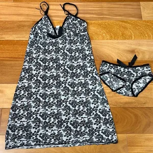 ‎NWOT slips size S Black thumbnail 2