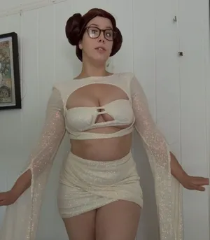 Brown Princess Leia Wig thumbnail 1