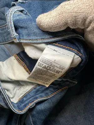 Old Navy AE Mom Jean thumbnail 4