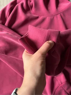 Lululemon Softstreme Turtleneck Pullover Pomegranate Size 8 thumbnail 10