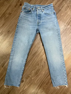Levi’s Premium 501 Cropped Jeans 24 Rare Style Big E Raw Hem $108 thumbnail 2