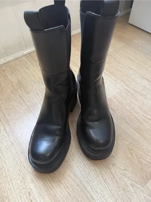 H&M Women’s Black Combat Boots Size 40/9 thumbnail 3