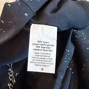 Beyond Yoga Alloy Iridescent Ombré High-Waisted Leggings Black Size Small thumbnail 4