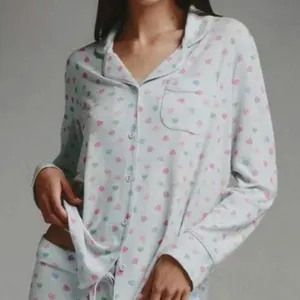 NWT Skims Soft Lounge Rib Sleep Top thumbnail 1