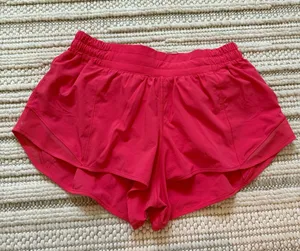 Lululemon Shorts Hotty Hot 2.5" Pink thumbnail 1