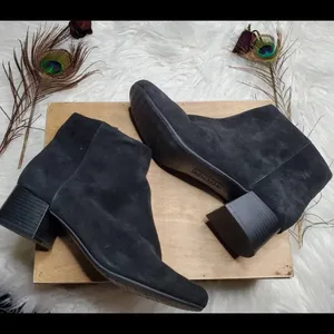 Kenneth Cole Reaction Bootie‎ thumbnail 3
