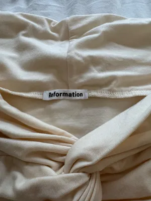 Reformation top thumbnail 2