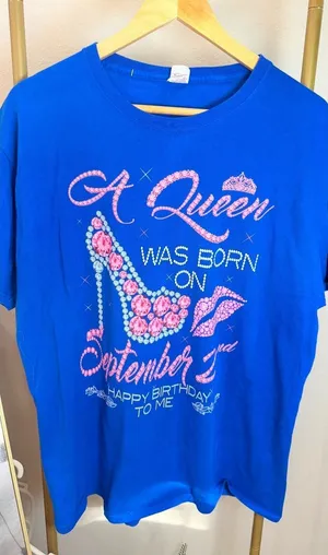 Fruit of the Loom Size L A Queen Was Born In September Happy Birthday To Me thumbnail 1