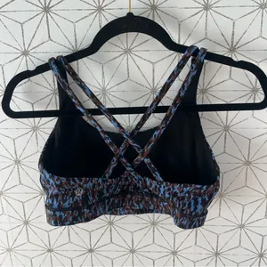 Lululemon Energy Bra *Medium Support, B–D Cups Leopard Camo Blue Nile Multi thumbnail 6