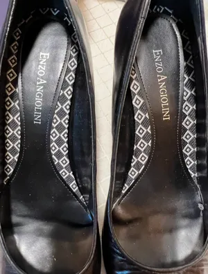 Enzo Angiolini “Eazinnon” black leather Pointed Toe Pumps size 7.5 thumbnail 4