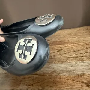 Tory Burch Black Leather Logo Reva Ballet Flats with Silver Emblem Discs thumbnail 5