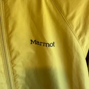Marmot Women's Yellow Utility gorpcore northwest Jacket large thumbnail 2