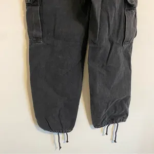 Levi's Black '94 Baggy Cinched Ankle Cargo Jeans size 24 thumbnail 9