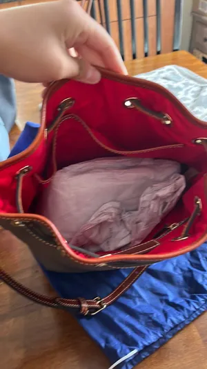 Bucket Style Purse thumbnail 3