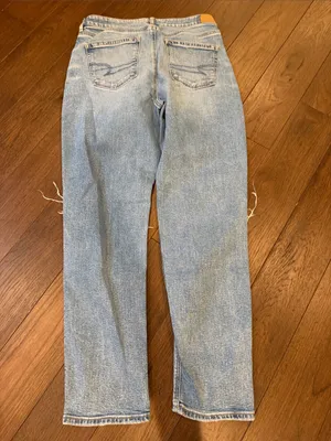 American Eagle Strigid Mom Jean Distressed Denim Size 10 Long - C66-019 thumbnail 7