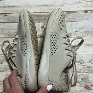 Crocs LiteRide Sneakers Women's Size 7 Rubber Cream Waterproof Tennis Shoes thumbnail 6