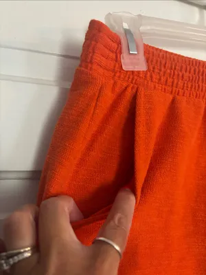 Old Navy Women's Orange Elastic-Waist Casual Shorts thumbnail 2