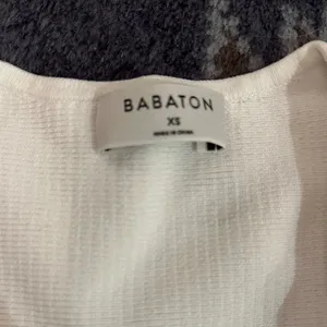 Aritzia Babaton top thumbnail 3