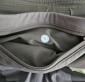 Lululemon Speed Up Shorts 2.5" High-Rise thumbnail 3