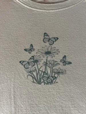 Butterfly Graphic Tee Size XS thumbnail 2