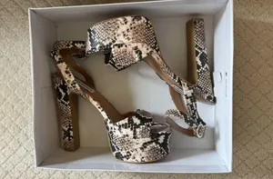 Steve Madden Platform Heeled Sandals thumbnail 6