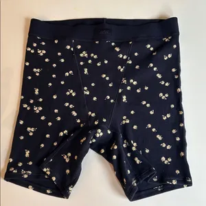 SKIMS Cotton Rib Boxer Shorts, Navy Daisy Print, Size Small, NWOT Open package thumbnail 1