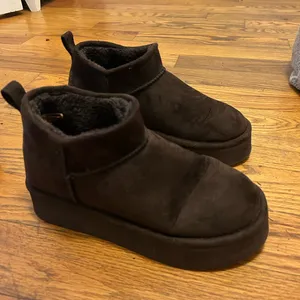 Platform Slippers thumbnail 1