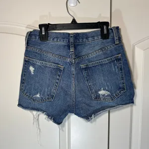 Free People Sofia Cutoff Denim Shorts 25 Blue Distressed Button Fly Raw Hem‎ thumbnail 2