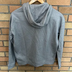 Nobull Light Gray Fleece Long Sleeve Logo Pullover Hoodie Sweatshirt Size XS NWT thumbnail 3