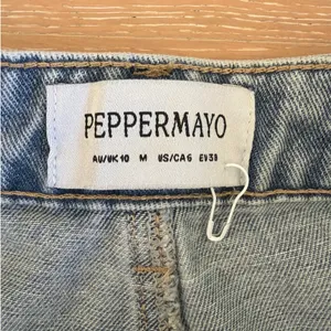 Peppermayo Jeans Baggy Wide Faded Size 6 Blue thumbnail 3