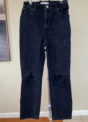 Abercrombie & Fitch Curve Love The ‘90s Straight Ultra High Rise Jean Black 2 26 thumbnail 1