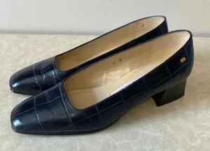 Etienne Aigner Astoria Square Toe Black Heels‎ size 6 thumbnail 1