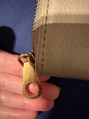 Marc by Marc Jacobs beige wallet  thumbnail 3