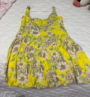 Dress Yellow thumbnail 1