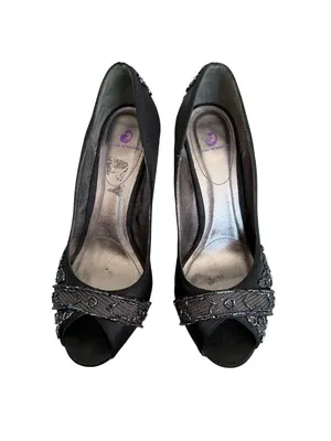 HOUSE OF DEREON Beyonce Black Satin Embroidered Beaded Heels Size 7.5 thumbnail 2