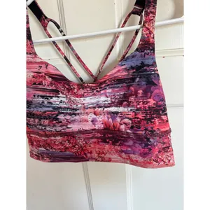 Lululemon‎ Free to Be Bra in Dahliascape size 6 thumbnail 3