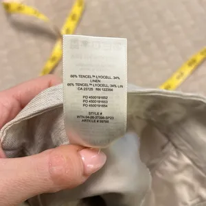 Aritzia Wilfred Fable Linen Mid-Thigh Short thumbnail 12