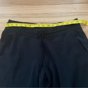 Athleta Black Wide Leg Pants Large Black Travel Minimalist Capsule Wardrobe thumbnail 3